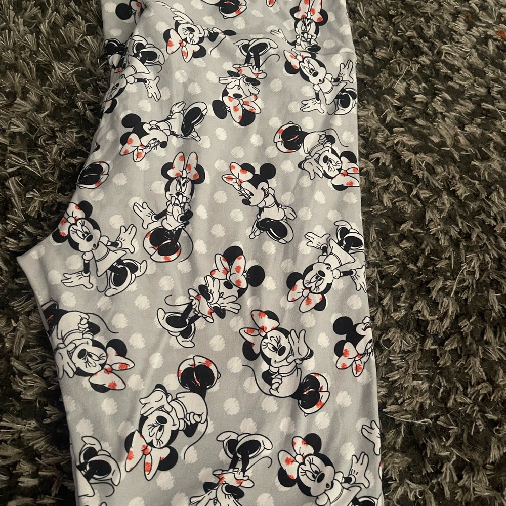 LuLaRoe Gray Leggings with Cartoon Print